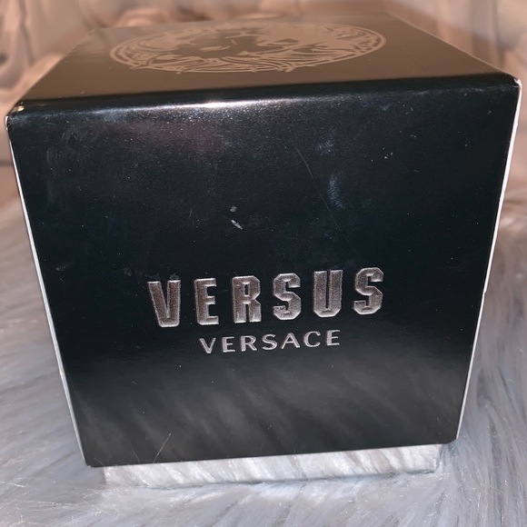 VERSACE WATCH - Picture 3 of 6